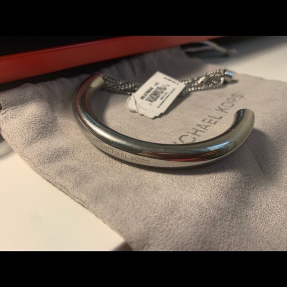 MICHAEL Kors Silver-tone Draped Chain Bangle / Bracelet - Picture 1 of 4